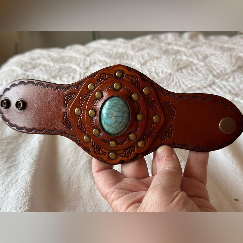 Three Bird Nest Aegean Boho Leather Cuff Bracelet - Picture 2 of 5
